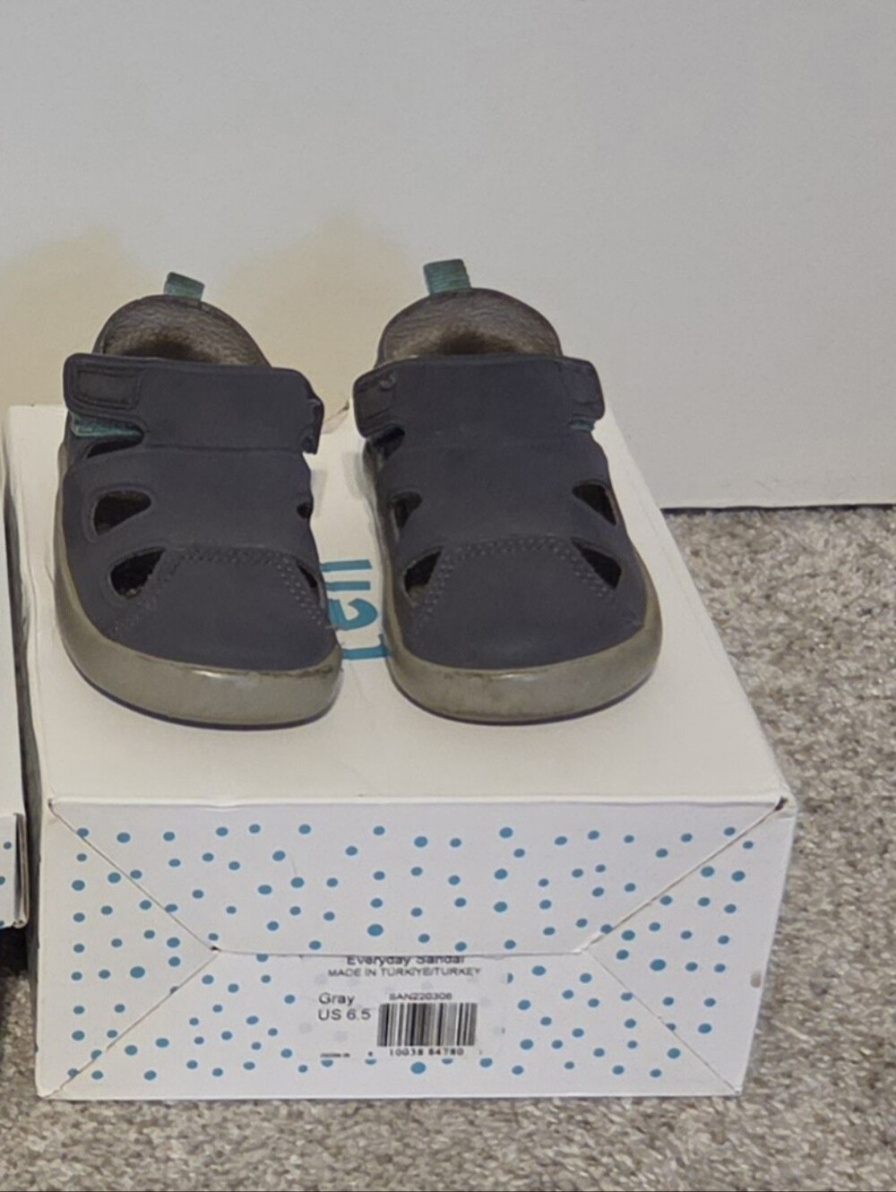 Ten Little Everyday Sandals Size 6.5